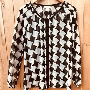Classy Houndstooth Blouse